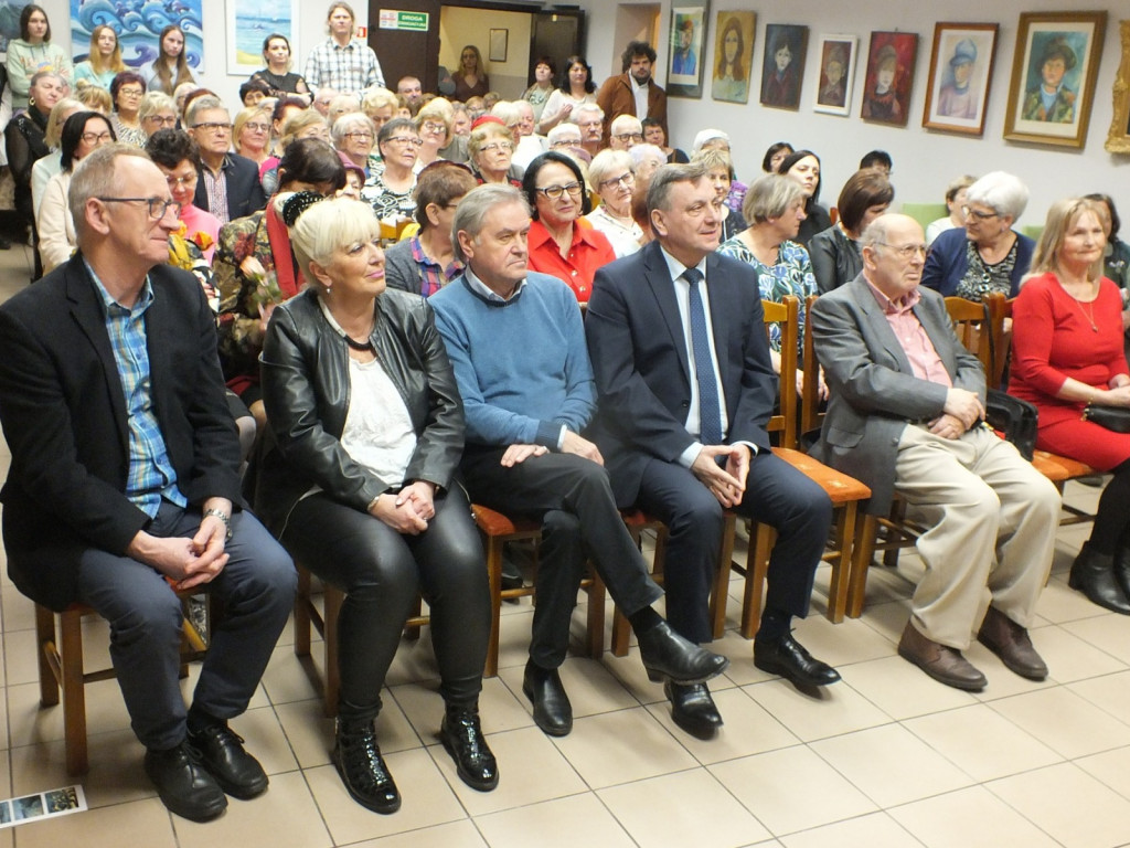 55 lat pracy twórczej Stanisławy Sierant - walentynkowy wernisaż