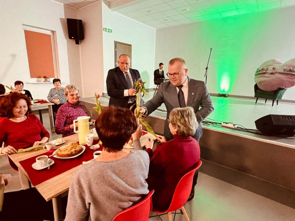 Aktorka i pianista w duecie. Recital o życiu Anny German w Przechlewie.