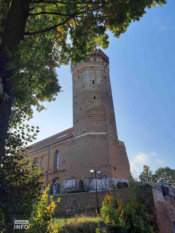 Spacer po Człuchowie, Park Luizy, Ulice, Jesień