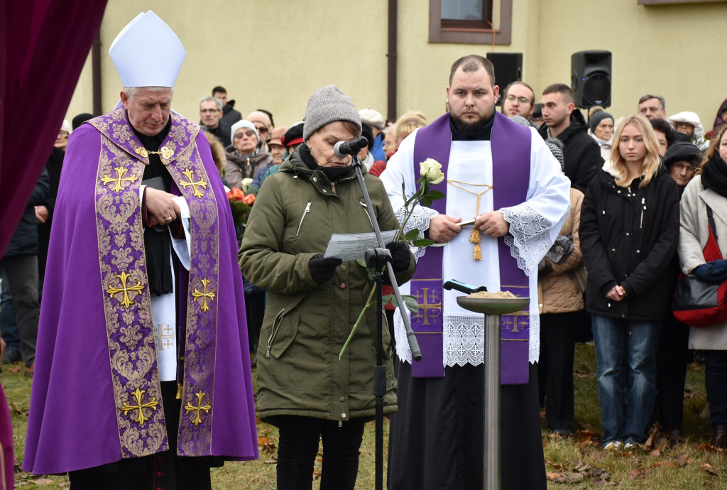 Wspólnota parafialna pożegnała proboszcza