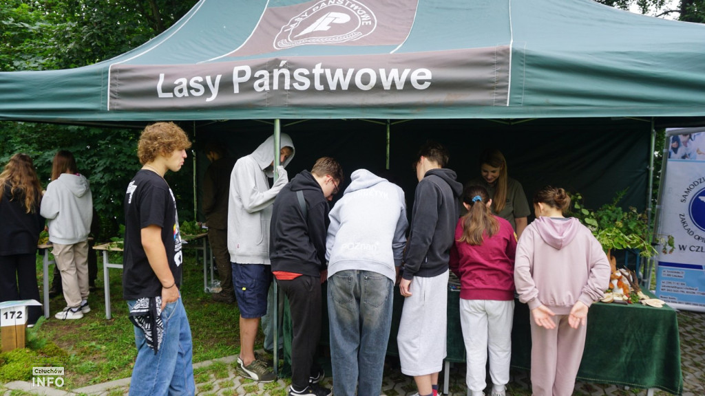 Bezpieczne Wakacje na plaży w Człuchowie
