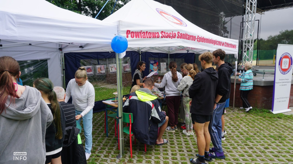 Bezpieczne Wakacje na plaży w Człuchowie