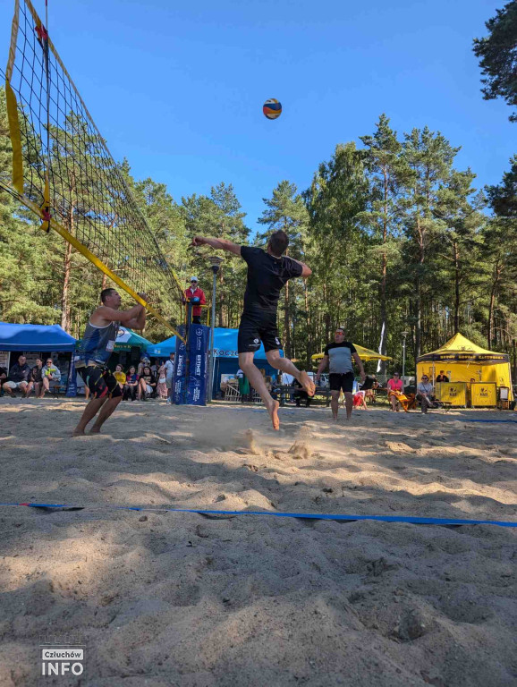 Turniej siatkówki plażowej w Koczale – zdjęcia