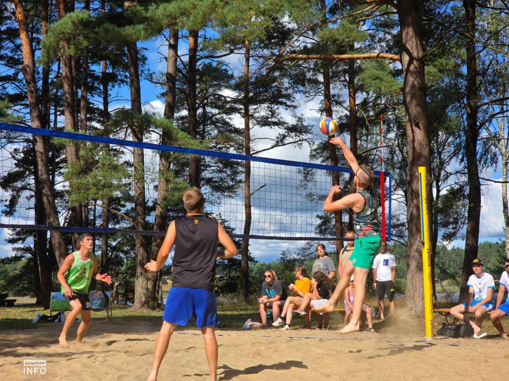 Turniej siatkówki plażowej w Koczale – zdjęcia