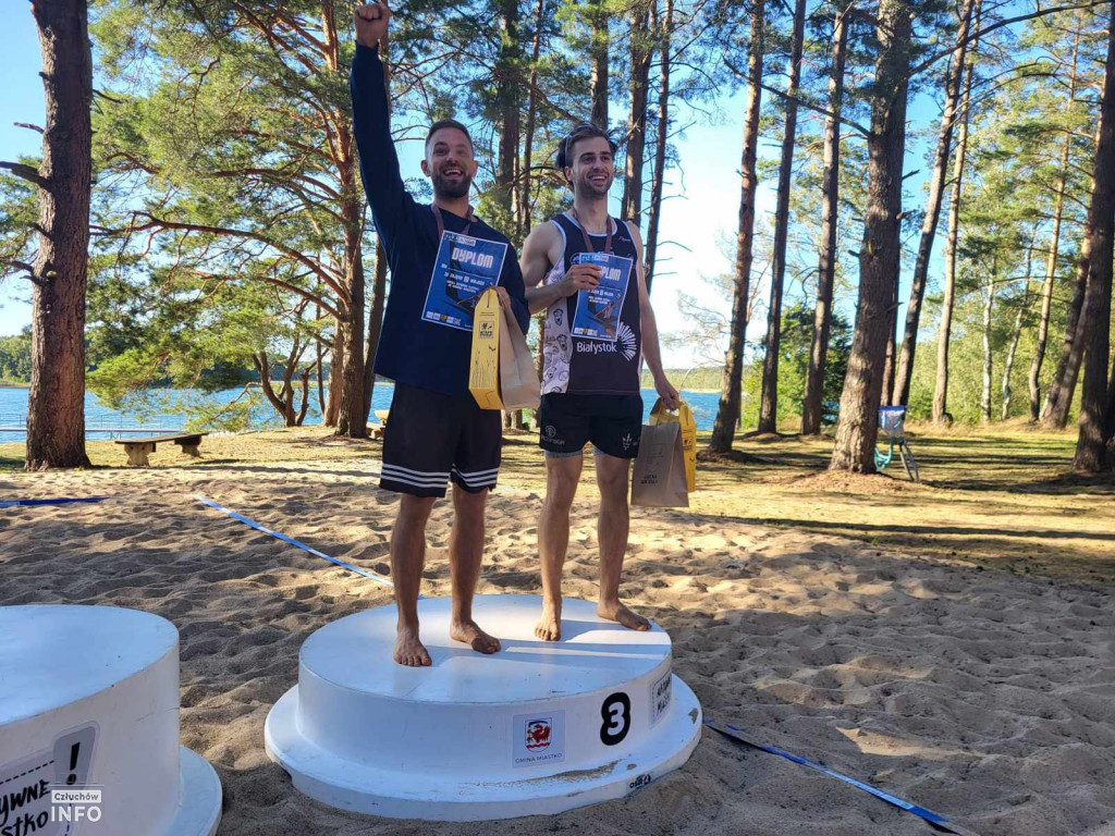 Turniej siatkówki plażowej w Koczale – zdjęcia