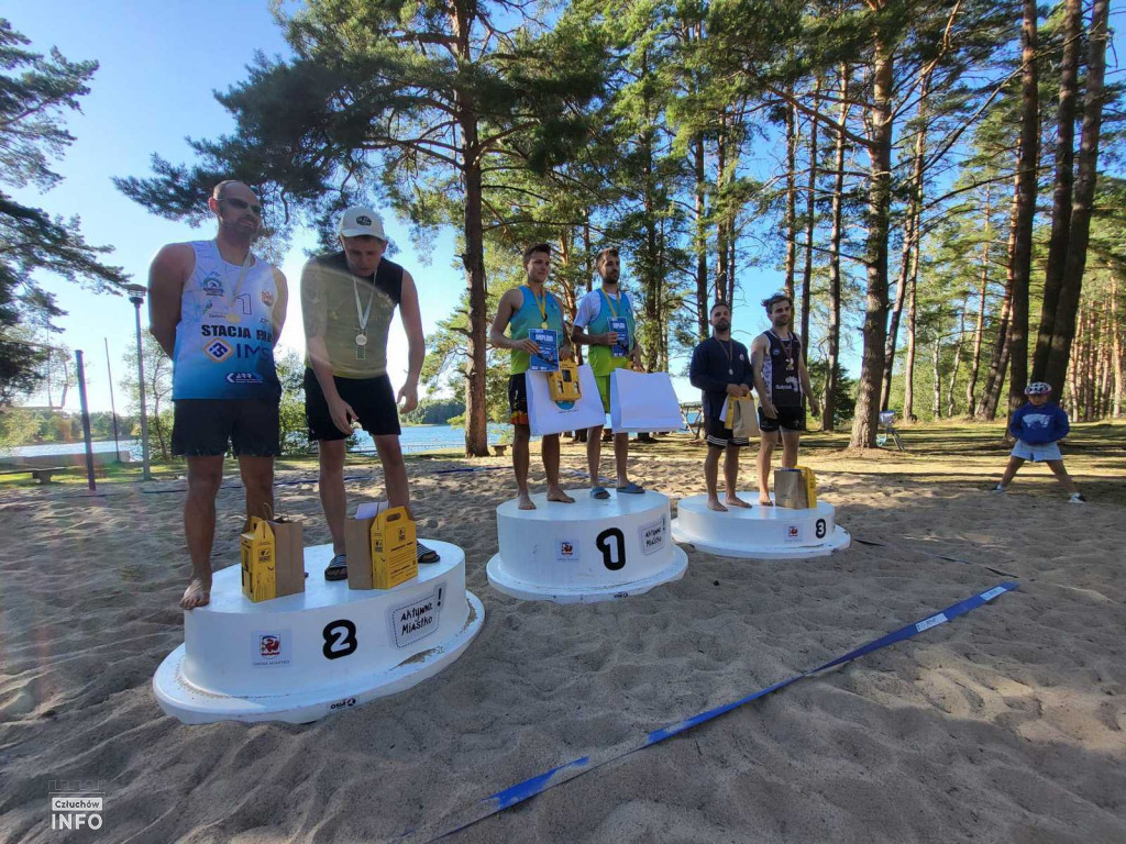 Turniej siatkówki plażowej w Koczale – zdjęcia