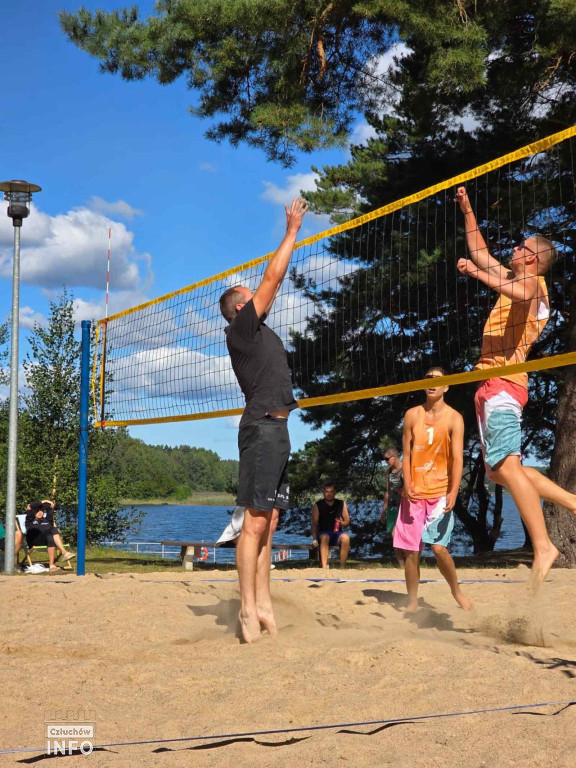 Turniej siatkówki plażowej w Koczale – zdjęcia