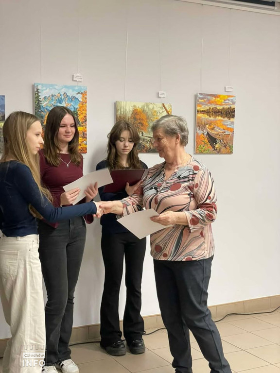 „Moc Pokoleń” w bibliotece w Człuchowie – zdjęcia