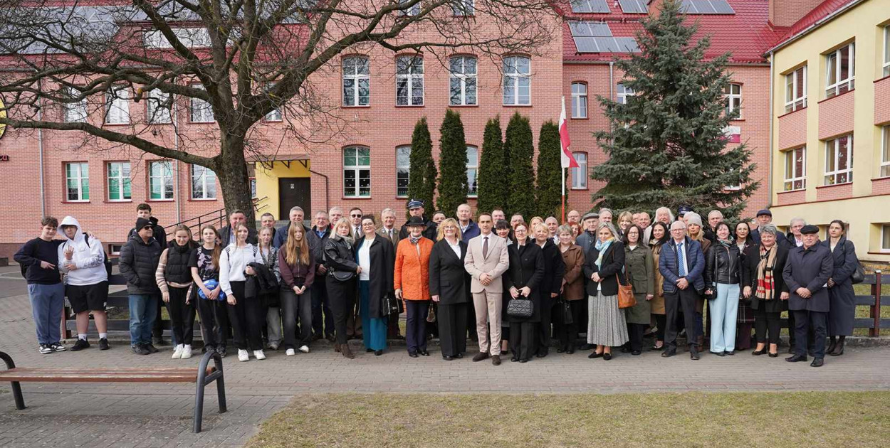 Kapsuła czasu w Rzeczenicy – fotogaleria