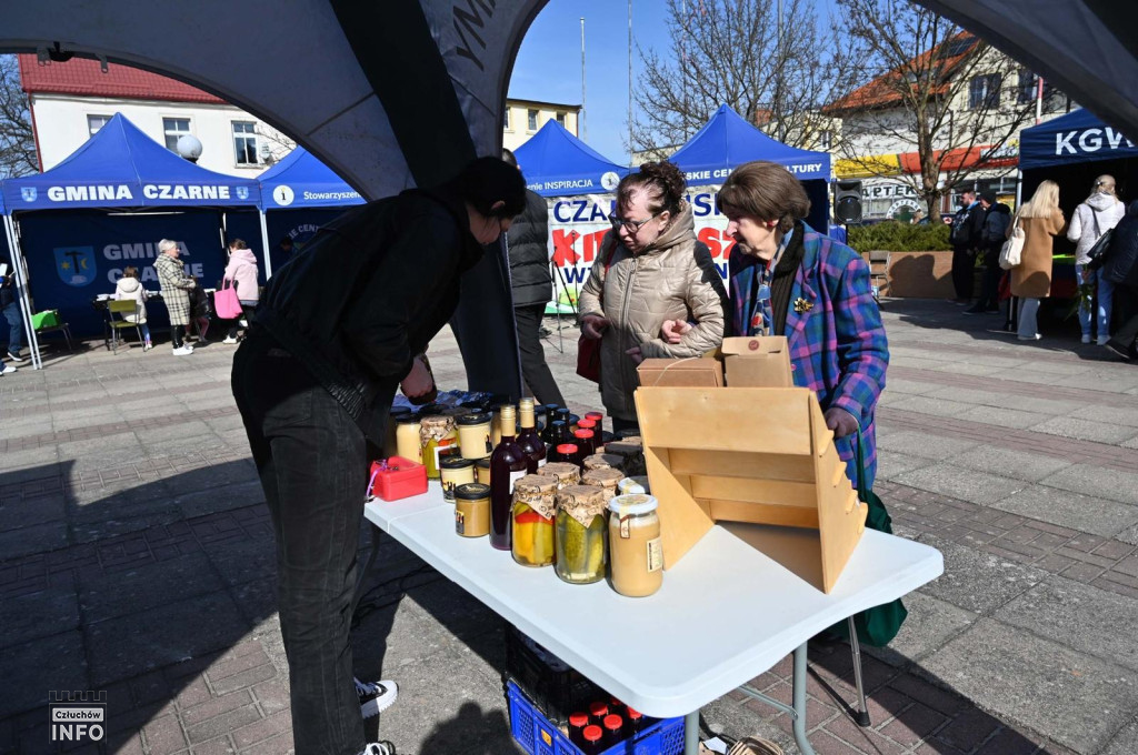 Kiermasz Wielkanocny w Czarnem – zdjęcia