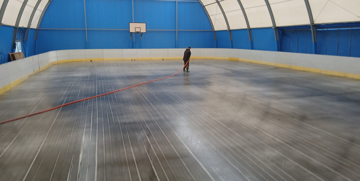 Lodowisko w Człuchowie będzie otwarte na Mikołajki!