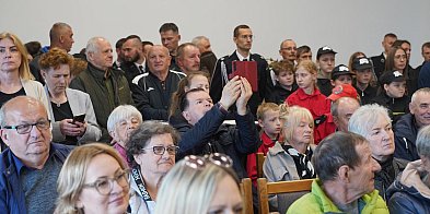 Zimno już im nie grozi – w Bielsku otwarto nową, ciepłą świetlicę-4941