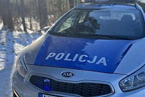 Leżał w rowie przy DK22. Policjanci ruszyli z pomocą