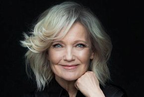 Kwietniowe spotkanie autorskie z Marią Pakulnis w Bibliotece Pedagogicznej