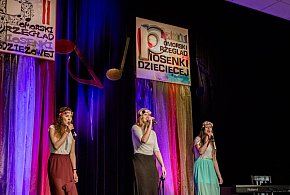 Prawie setka wokalistów powalczy o zwycięstwo