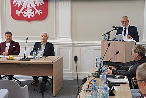 Jednogłośne absolutorium i rekordowo niskie zadłużenie miasta Człuchów