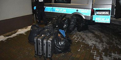 Policja zabezpieczyła odzież wartą ponad 31 tys. zł.