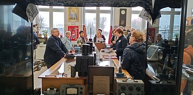 Mieszkańcy zwiedzali Salę Tradycji Kolejnictwa w Człuchowie