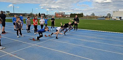 Czwartki lekkoatletyczne w Człuchowie rozpoczęte. Kolejne zawody niebawem