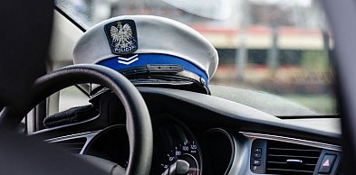 Driftował BMW po ruszeniu spod świateł. Stracił prawo jazdy