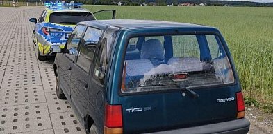 Pijany kierowca Daewoo Tico zatrzymany w Nieżywięciu. Miał ponad 2 promile