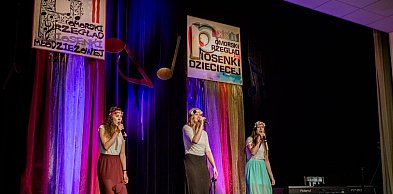 Prawie setka wokalistów powalczy o zwycięstwo