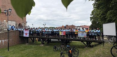 Ponad 170 rowerzystów z Chojnic i Człuchowa we wspólnym peletonie