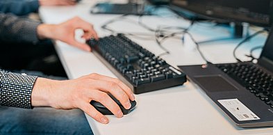 Jawność pensji opóźniona. Pracownicy poczekają na ważne zmiany