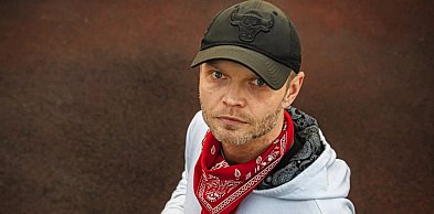 Toczyfel zdradza kulisy teledysku, który ma promować Człuchów w Polsce