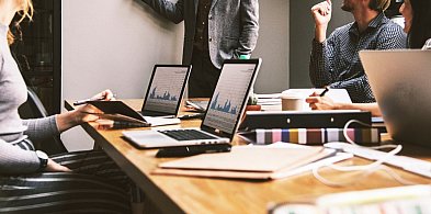 Spotkanie przedsiębiorców gminy o promocji firm w mediach społecznościo