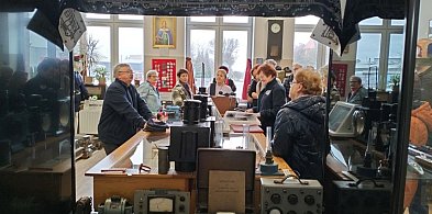 Mieszkańcy zwiedzali Salę Tradycji Kolejnictwa w Człuchowie