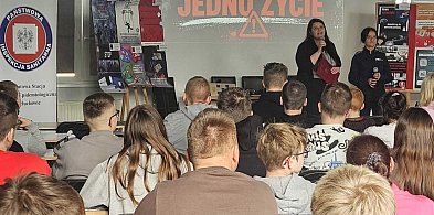 Wystawa i warsztaty o narkotykach w Człuchowie