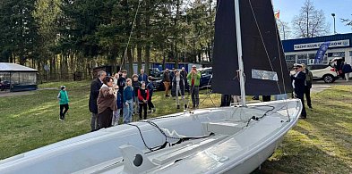 Sezon żeglarski w Człuchowie rozpoczęty. Był też chrzest nowej łodzi