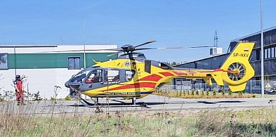15-latek na hulajnodze przetransportowany śmigłowcem