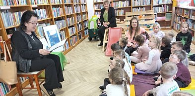 Bajka o Człuchowie do wypożyczenia w bibliotece