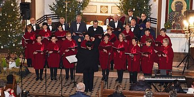 Kolędowanie w Debrznie. Koncert w kościele 18 stycznia