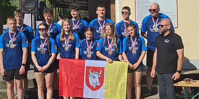 Mistrzowie Polski wrócili do Człuchowa. Smocze łodzie znów z medalami