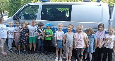 Policjanci z Debrzna i Człuchowa prowadzą działania profilaktyczne-5931