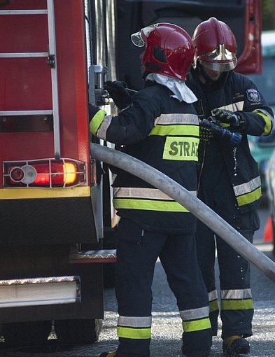 Tragiczny pożar budynku mieszkalnego w Czarnem. Jedna osoba poniosła śmierć
