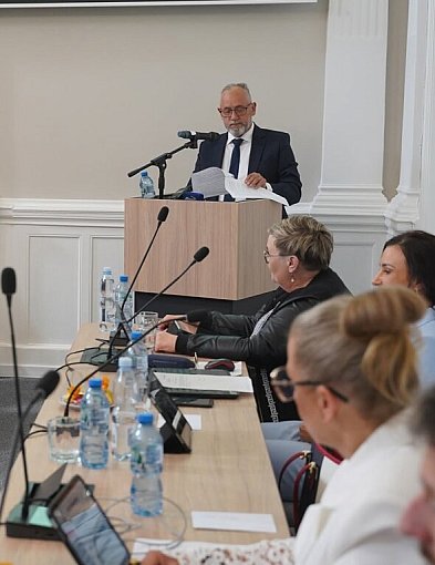 Jednogłośne absolutorium i rekordowo niskie zadłużenie miasta Człuchów