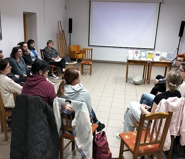 Spotkanie grupy wsparcia dla rodziców dzieci neuroróżnorodnych