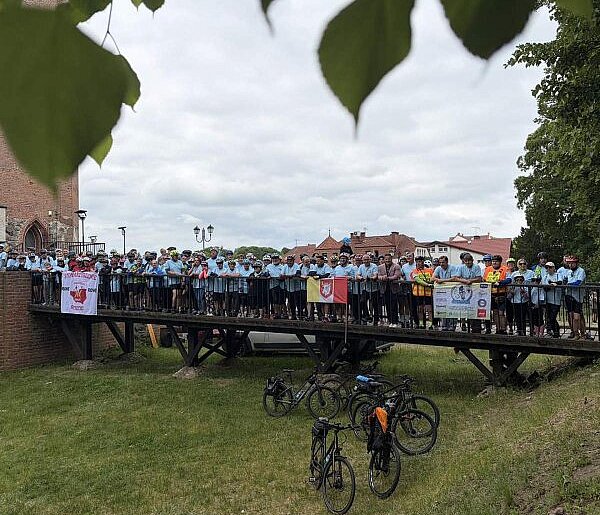 Ponad 170 rowerzystów z Chojnic i Człuchowa we wspólnym peletonie