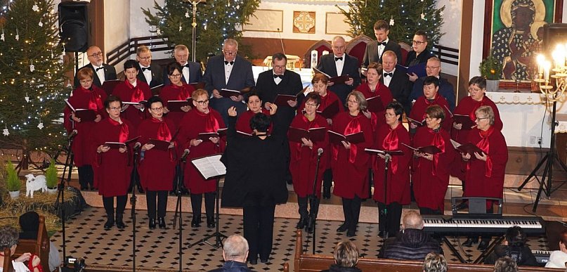 Kolędowanie w Debrznie. Koncert w kościele 18 stycznia