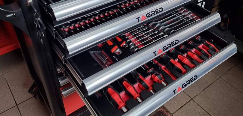 OSP Bińcze inwestuje w rozwój. Nowy wózek narzędziowy i kuchenka w remizie