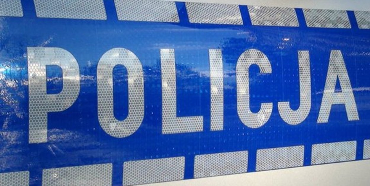 Policjant po służbie udaremnił jazdę kierowcy z sądowym zakazem