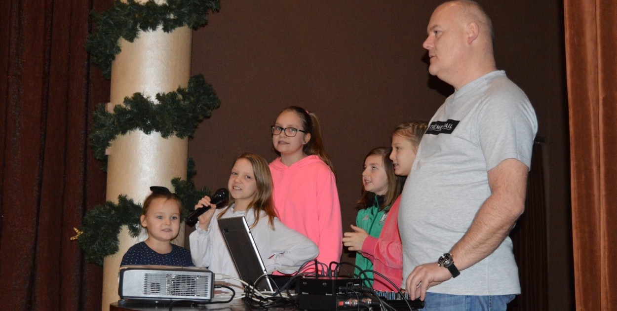 Ferie z uśmiechem w GOKu. Bezpłatne zajęcia, zabawy i warsztaty dla uczniów