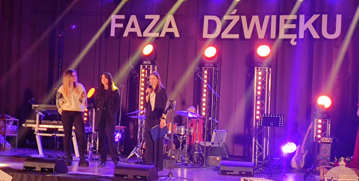 Faza Dźwięku zagrała w Czarnem. Pełna sala i 11 tys. zł dla zwierząt