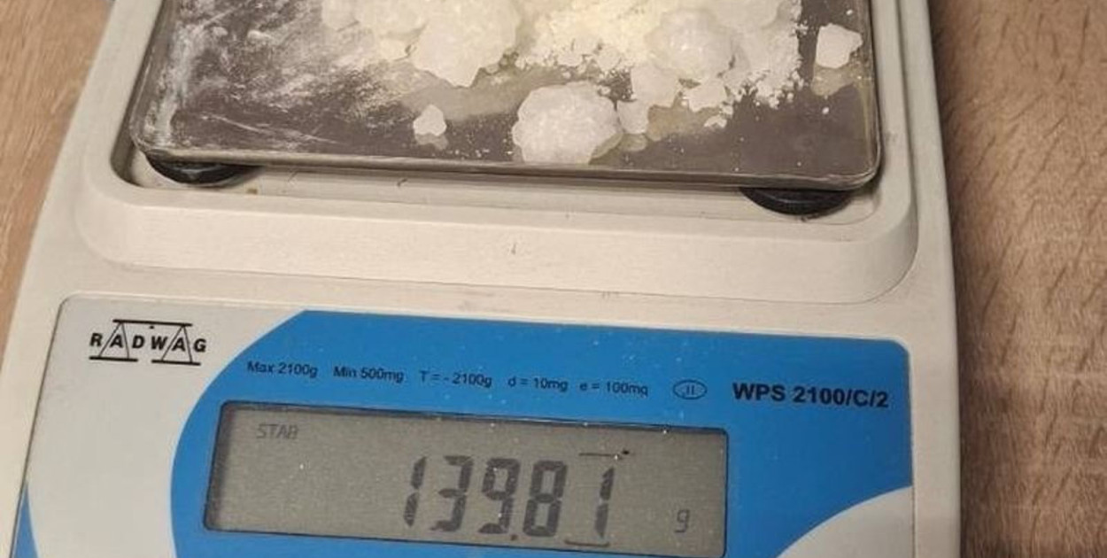 Policja zabezpieczyła 400 gramów narkotyków w Czarnem