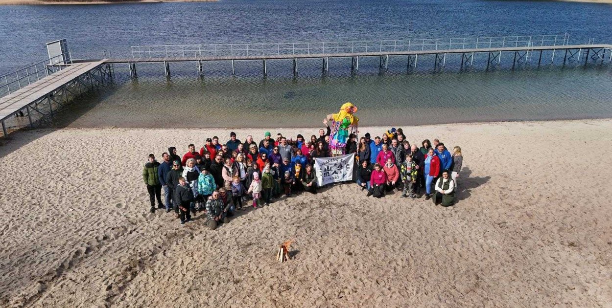 Campery wróciły nad Jezioro Dymno