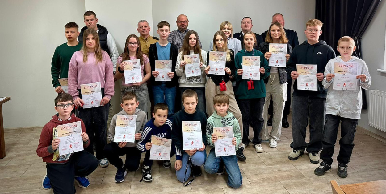 Młodzież rywalizowała w turnieju wiedzy pożarniczej